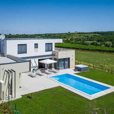 Chiara By Interhome Villa Brtonigla