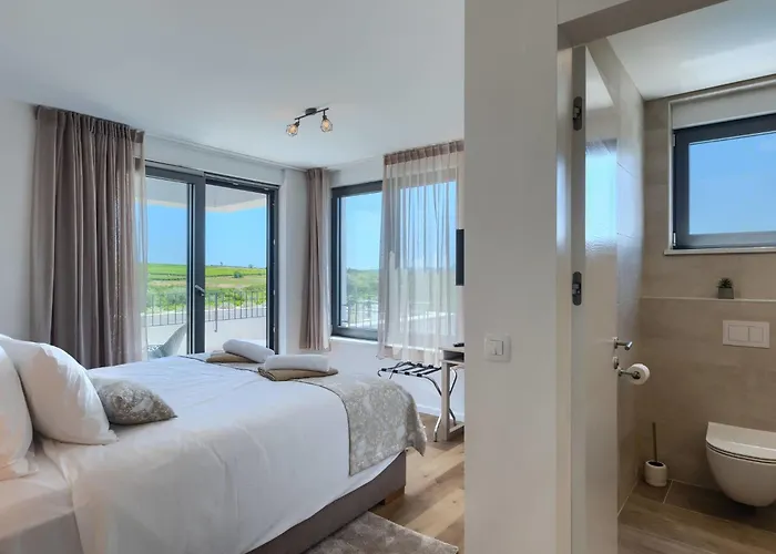 Chiara By Interhome * Brtonigla